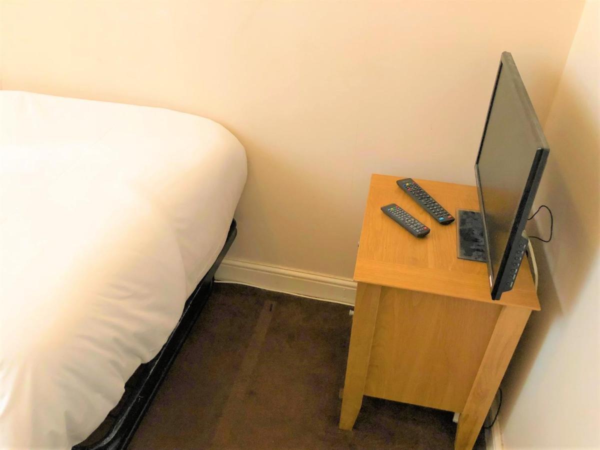 Budget Rooms Crosskeys Newport  Exteriör bild